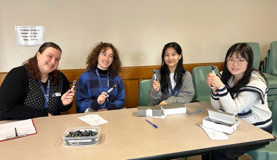 University of Melbourne audiology students volunteer in Health Outreach ...